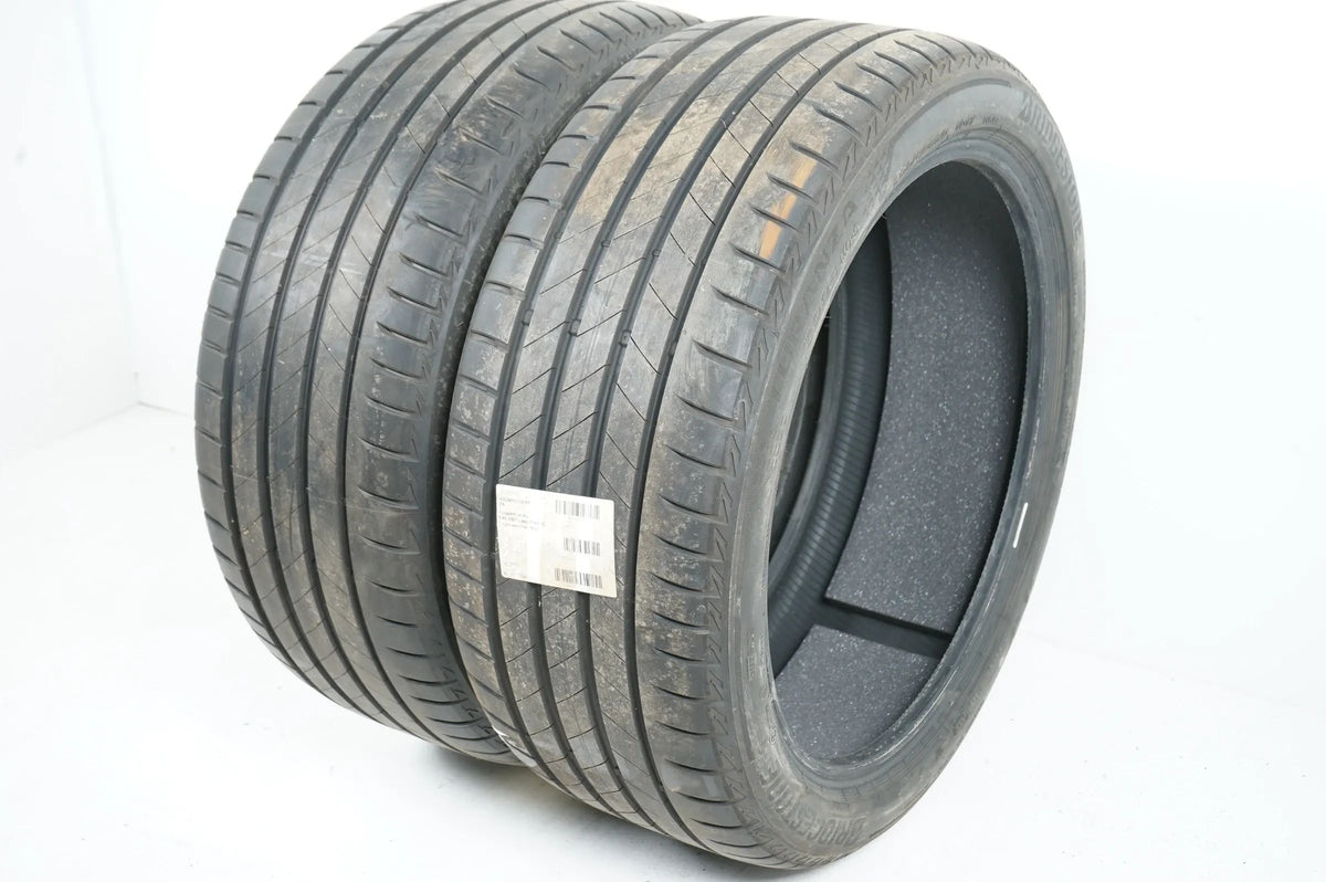 2 x Sommerreifen Bridgestone 255 40 20 Zoll DOT22/20 ca.6mm MO Detailansicht 3