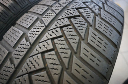 Cerchi in lega originali Mercedes EQA EQB H243 X243 da 18 pollici con pneumatici invernali A2434010000