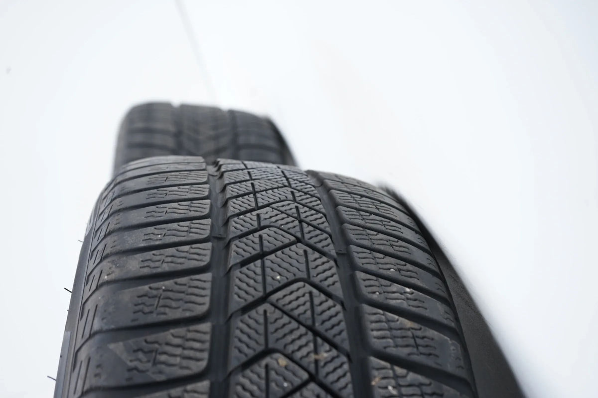 Mercedes E Klasse W213 Hybrid Winterräder Winterreifen 18 Zoll Detailansicht 11