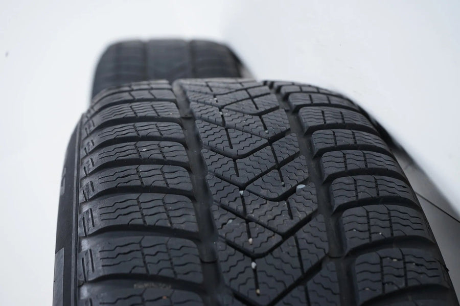 BMW X1 X2 F48 F39 Winterreifen Winterräder 225 55 17 Zoll