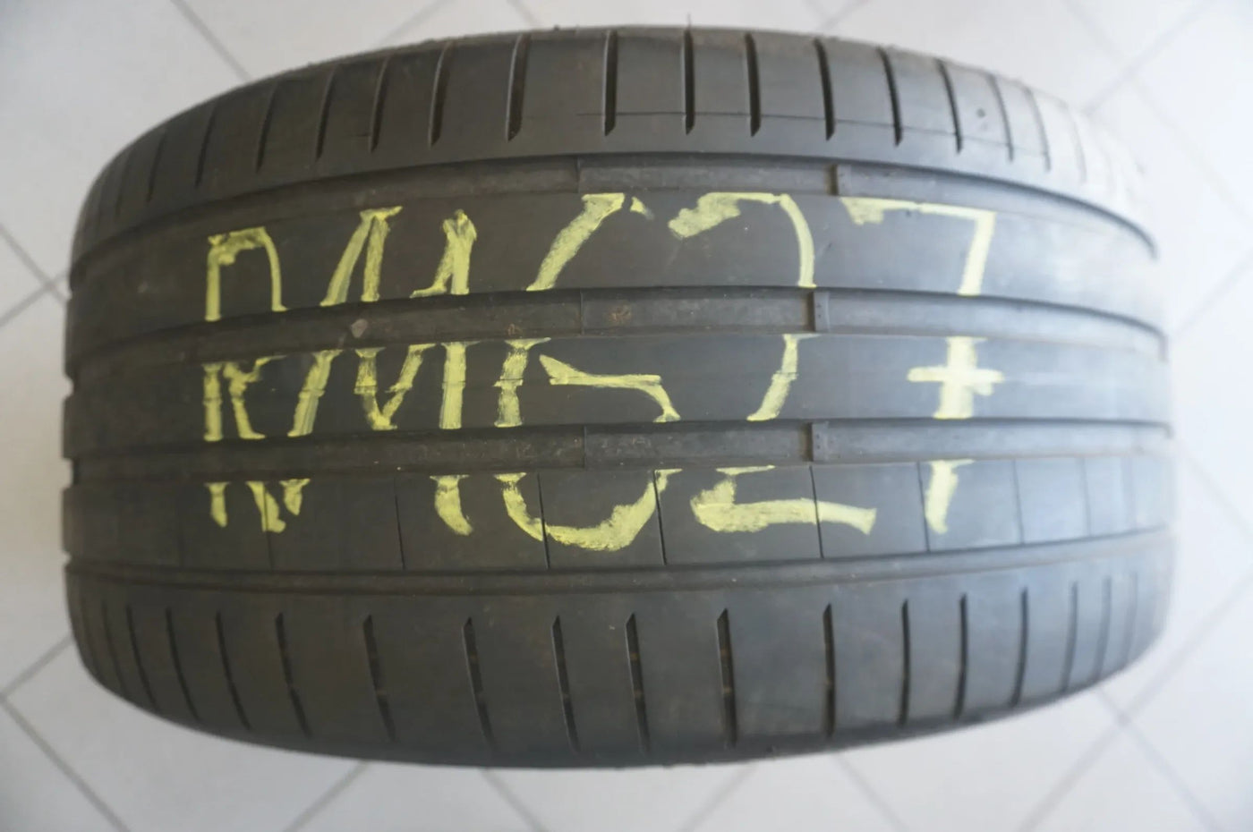 1 X 275 40 R19 105Y Sommerreifen Hankook Ventus S1 evo3 * MO 2022 4mm