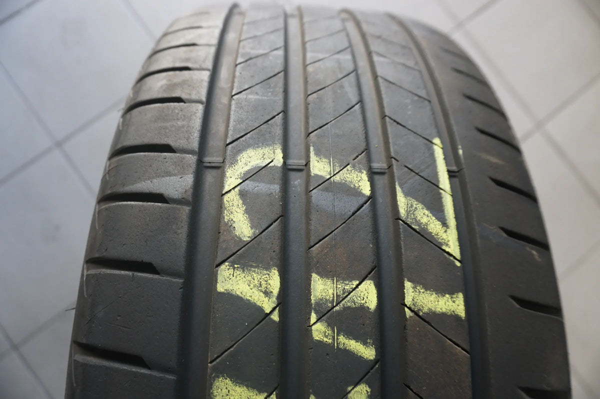1 X 255 45 R19 104Y Sommerreifen Bridgestone Turanza T005 MO 2023 6mm Detailansicht 2
