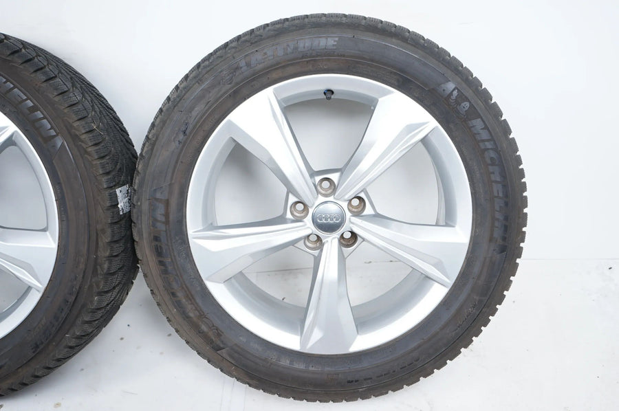 Audi Q5 SQ5 FY 8OA Winterreifen Winterräder 235 55 19 Zoll 7mm 80A601025K