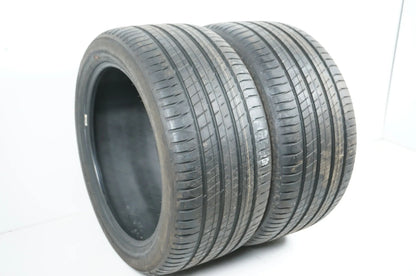2 x Pneus d'été de démonstration Michelin Latitude 315 40 21 pouces DOT19 MO
