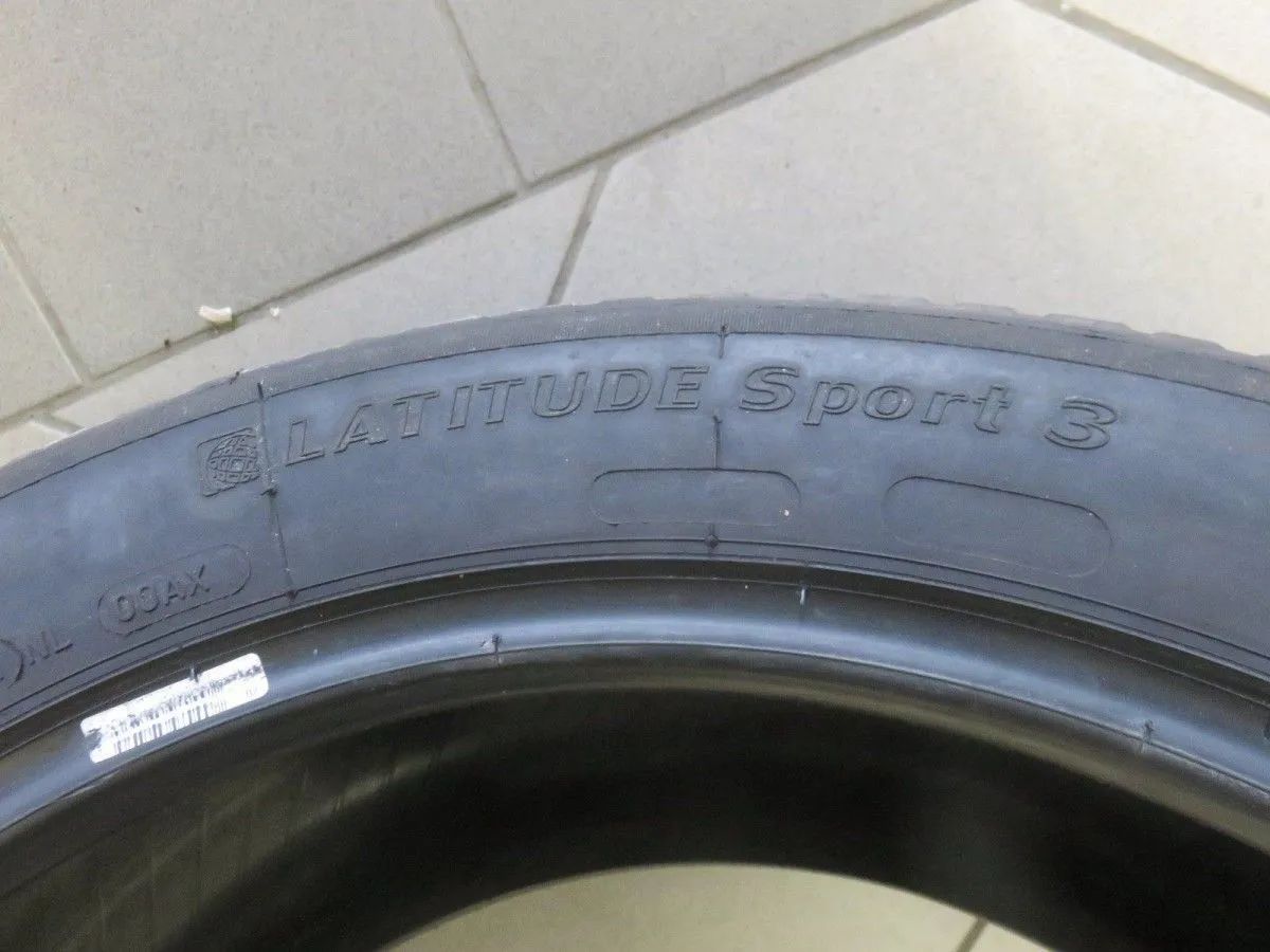 2 X 235 50 R19 99V Sommerreifen Michelin Latitude Sport 3 2016 6mm Detailansicht 4