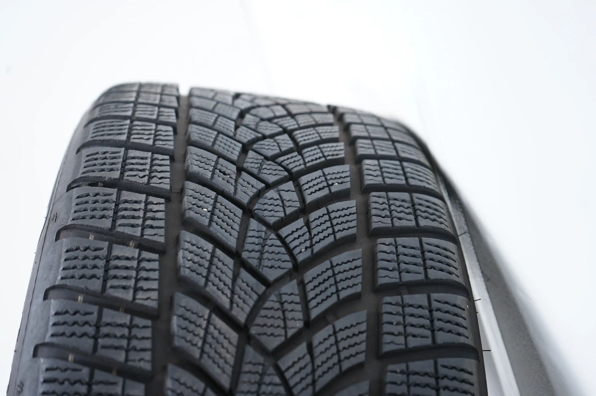 Pneumatici invernali, ruote invernali Mercedes Classe CLE W236 245 40 19 pollici A2364014100 Visualizzazione dettagliata 14