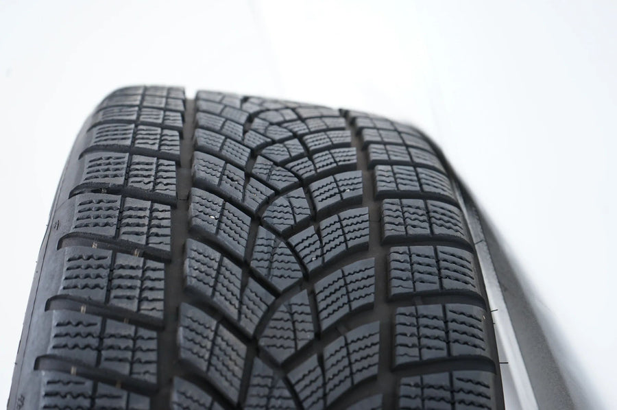 Pneumatici invernali, ruote invernali Mercedes Classe CLE W236 245 40 19 pollici A2364014100