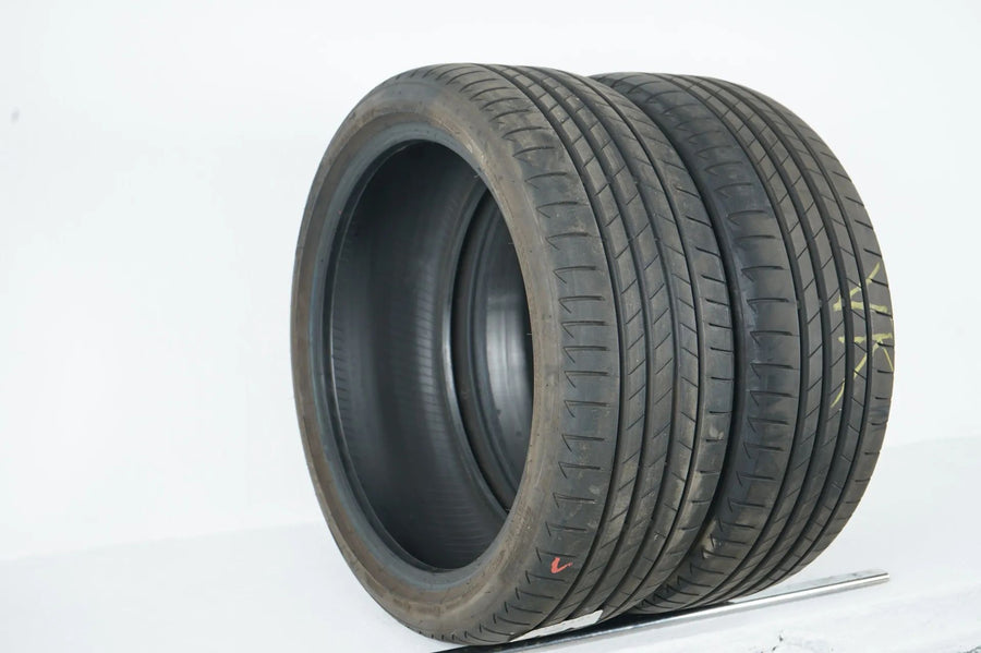 2x Bridgestone summer tires 225/40/19 inch DOT22 approx. 6mm tread depth BMW*