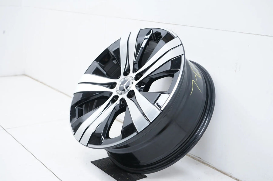 1 x hliníkový disk Mercedes třídy C W206 17 palců A2064017100 7J ET44,5
