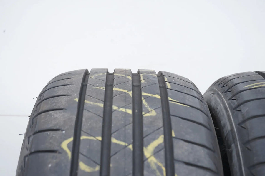2 x Sommerreifen Bridgestone 235 55 18 Zoll  DOT19 ca.6 mm MO