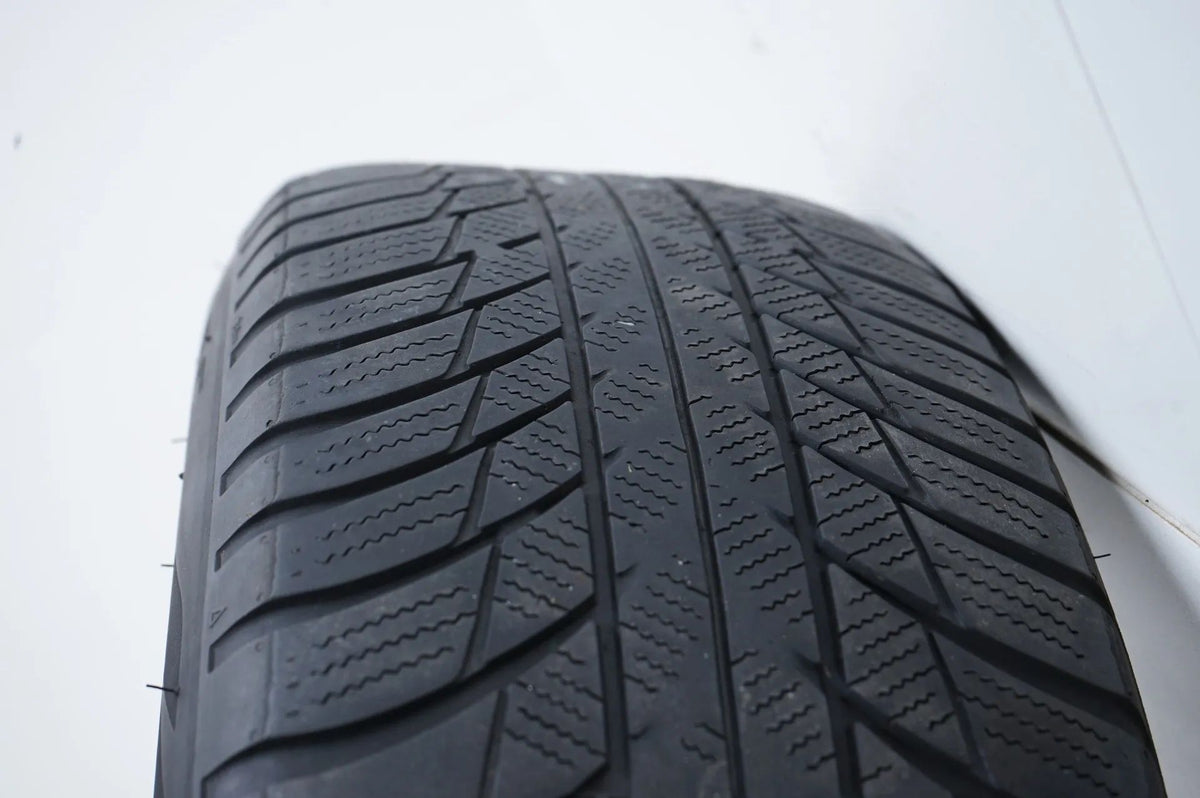 BMW 3 Series G20 G21 Winter Tires Winter Wheels 205/60 R16 inch Detailansicht 12
