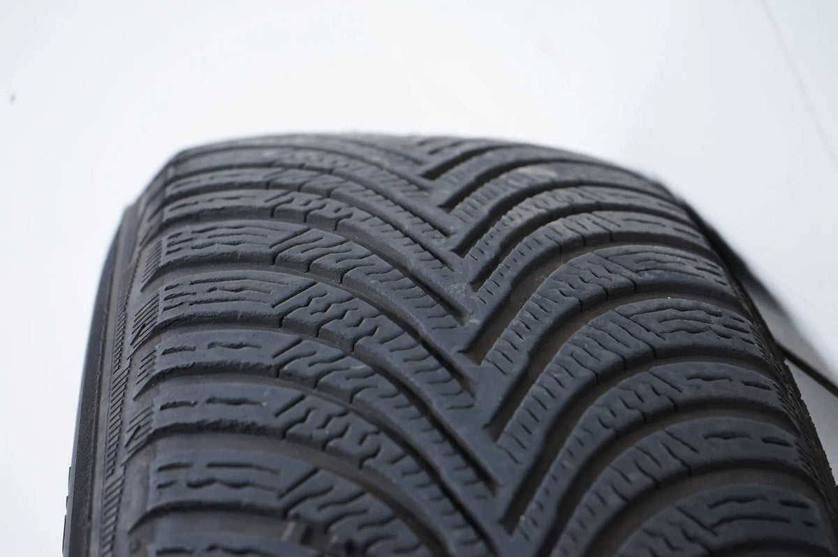 Mercedes AB Class W177 W247 Winter Wheels Winter Tires 16 Inch Detailansicht 12