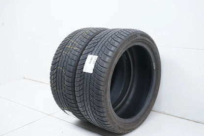 2 x Winterreifen Bridgestone 225 45 18 Zoll DOT19/18 ca.4 mm MO