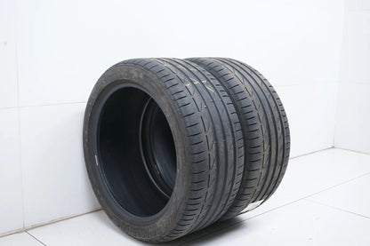 2 x Sommerreifen Bridgestone 275 40 19 Zoll DOT21 ca.4mm