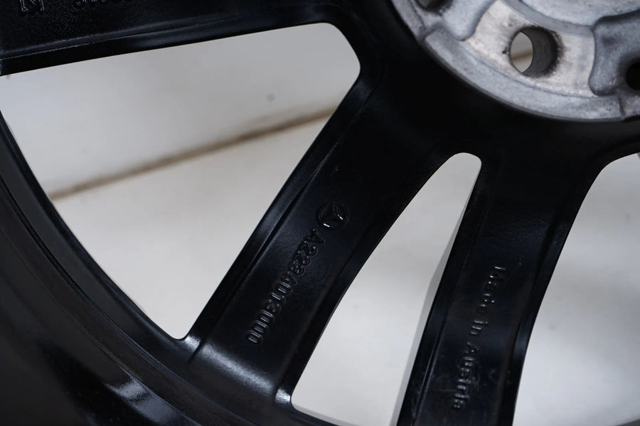 1 x Hliníkový disk Mercedes S Klasse W223 19 palců A2234013000 8,5J ET31,5