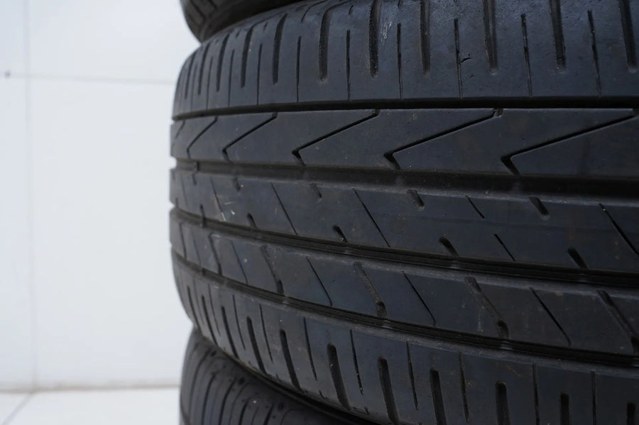 4 x Sommerreifen Hankook 235 55 18 Zoll DOT23/18 ca.5-7mm