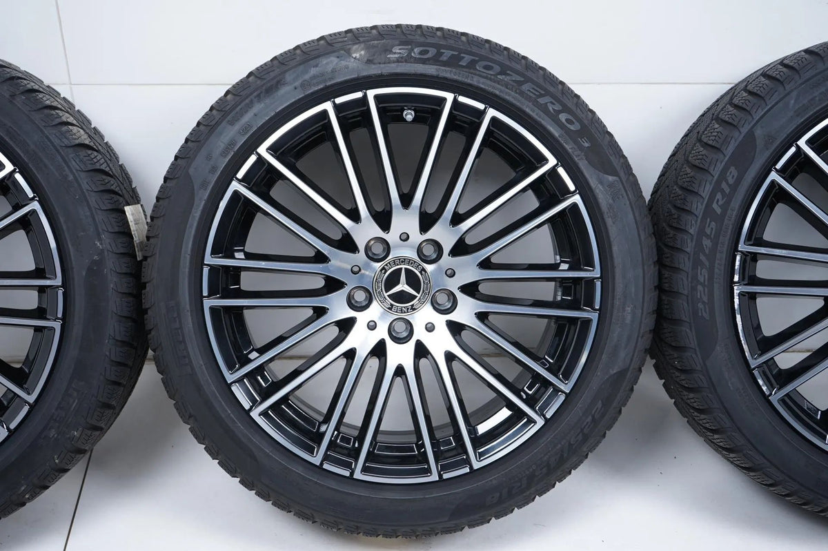 Mercedes C-Class W206 winter tires/wheels 225/45/18 inch Detailansicht 4