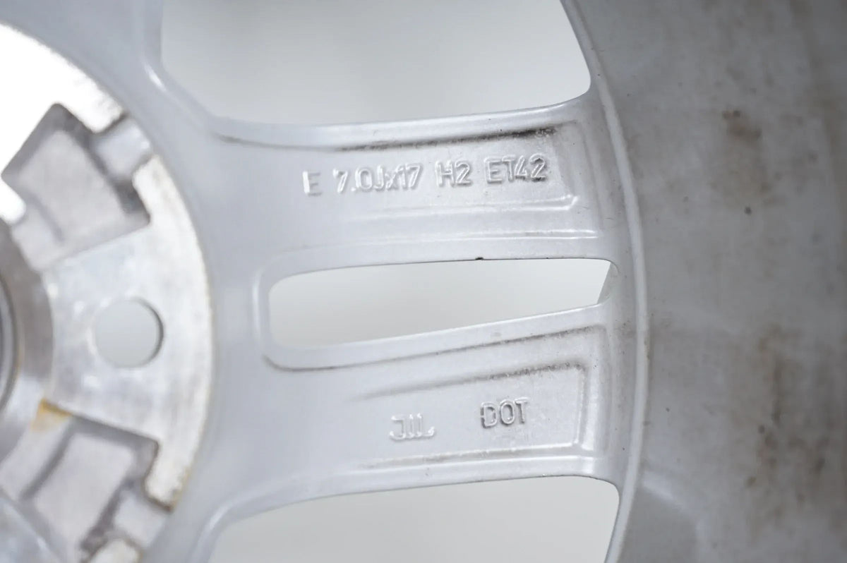 Original Audi A4 B9 Alufelgen Winterräder Winterreifen 225 50 R17 98H 2019 7mm Detailní zobrazení 6