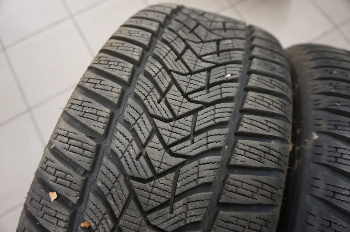 Original Audi A3 8Y 18 Zoll Alufelgen Winterräder Winterreifen 225 40 R18 9mm Vue détaillée 10