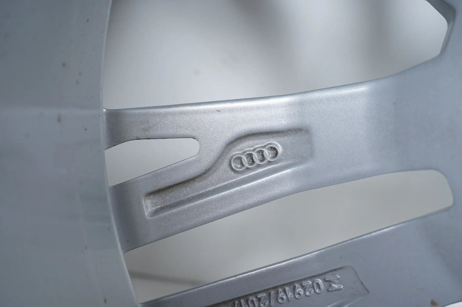 Audi A5 S5 B10 FU 8B Winterreifen Winterräder 245 40 19 Zoll 8B3601025AS