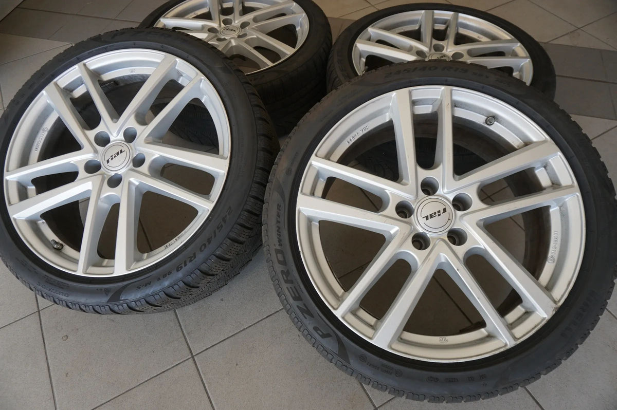 BMW 5er G30 G31 19 Zoll Alufelgen Felgen Winterräder Winterreifen 245 40 R19 4mm Detail view 2
