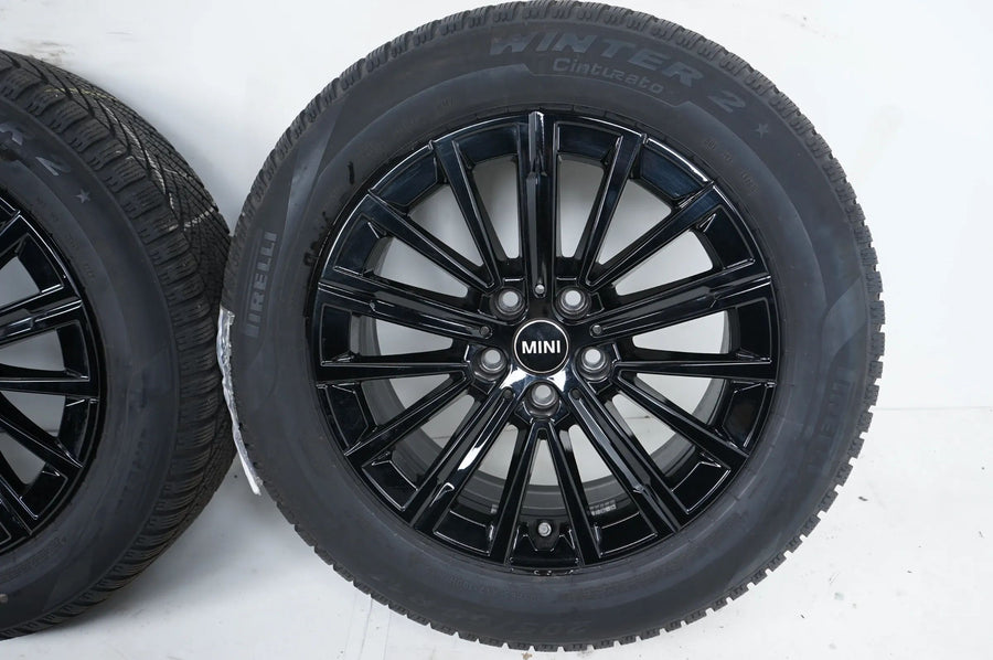 BMW X1 X2 U11 U10 roues hiver pneus hiver 205 65 17 pouces 5A094B2