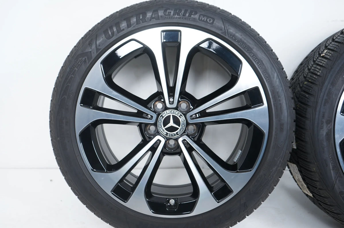 Mercedes C Klasse W206 Winterräder Winterreifen 225 45 18 Zoll A2064016200 Vue détaillée 3
