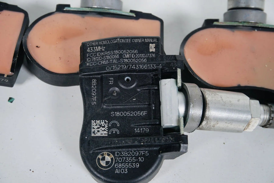 4x Original BMW Sensoren F20 F21 F22 F23 F30 F31 F34 F15 F16 RDCI