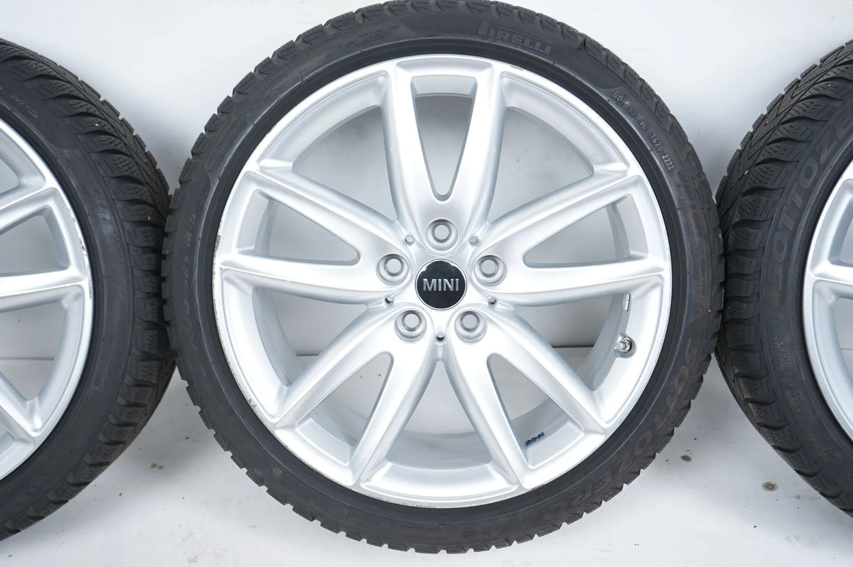 MINI Clubman F54 vinterhjul vinterdæk 225 40 18 tommer Detaljevisning 5