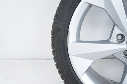 Audi A3 8Y VW Golf 7 8 Winterreifen Winterräder 225 40 18 Zoll