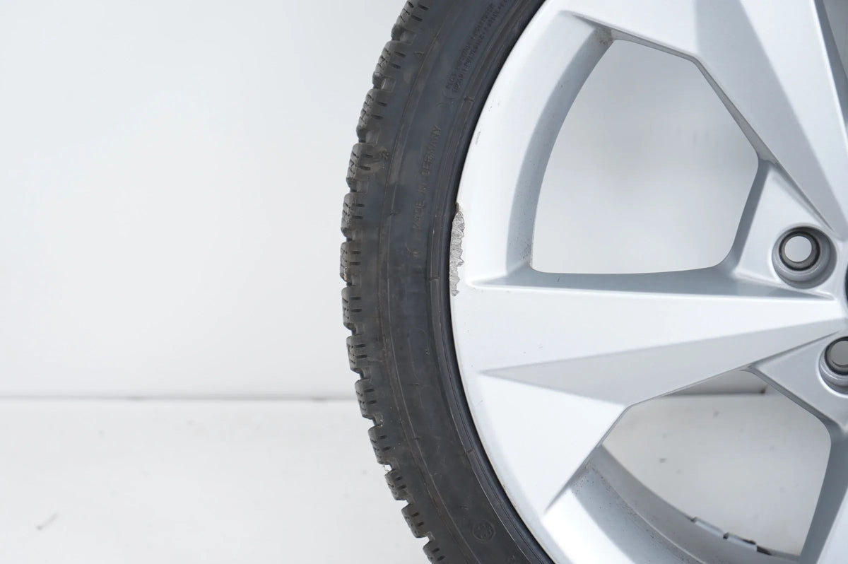 Audi A3 8Y VW Golf 7 8 winterbanden winterwielen 225 40 18 inch Detailweergave 4