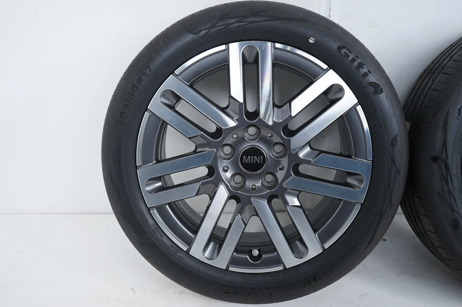 MINI J01 roues été pneus été 205 50 17 pouces 983 5A72838