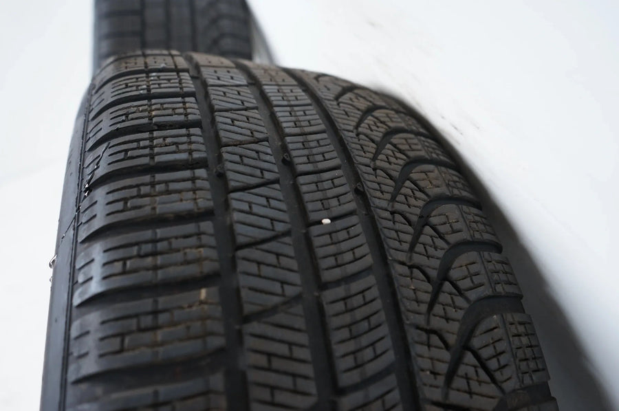 BMW Série 5 G60 G61 roues hiver pneus hiver jantes alu 19 pouces 942M 5A324F4 5A324F5