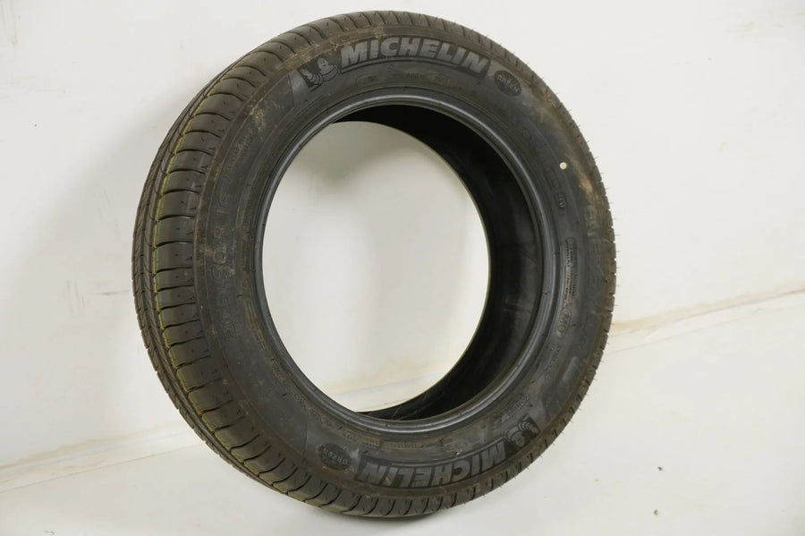 1x Neu Demo Sommerreifen 205 60 16 Zoll Michelin DOT17 MO