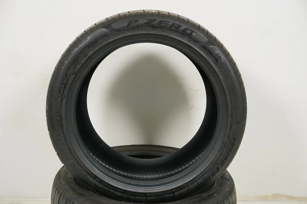 2x Summer tires 285 40 19 inch approx. 6 mm Pirelli P Zero DOT18 MO Detail view 2
