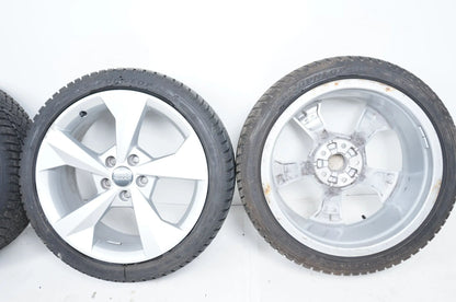 Audi A3 8Y zimní pneumatiky zimní kola 225 40 18 palců 8Y0601025j