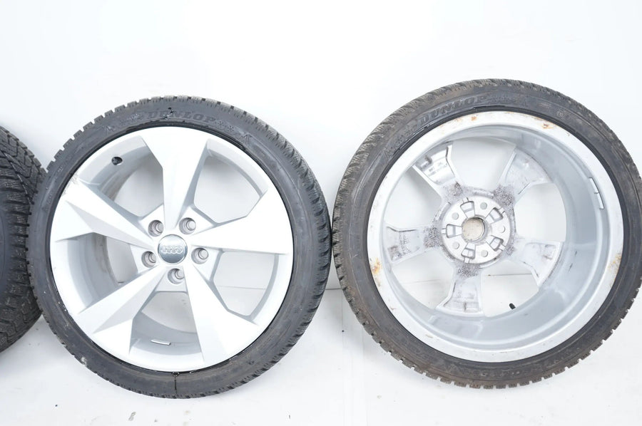 Audi A3 8Y zimní pneumatiky zimní kola 225 40 18 palců 8Y0601025j