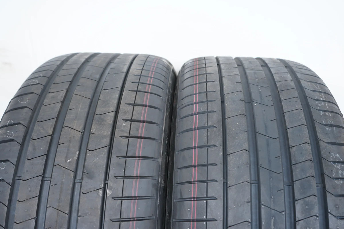 Nové Demo letní pneumatiky Pirelli 305 40 20 palců DOT23 BMW*RFT Detailní zobrazení 4