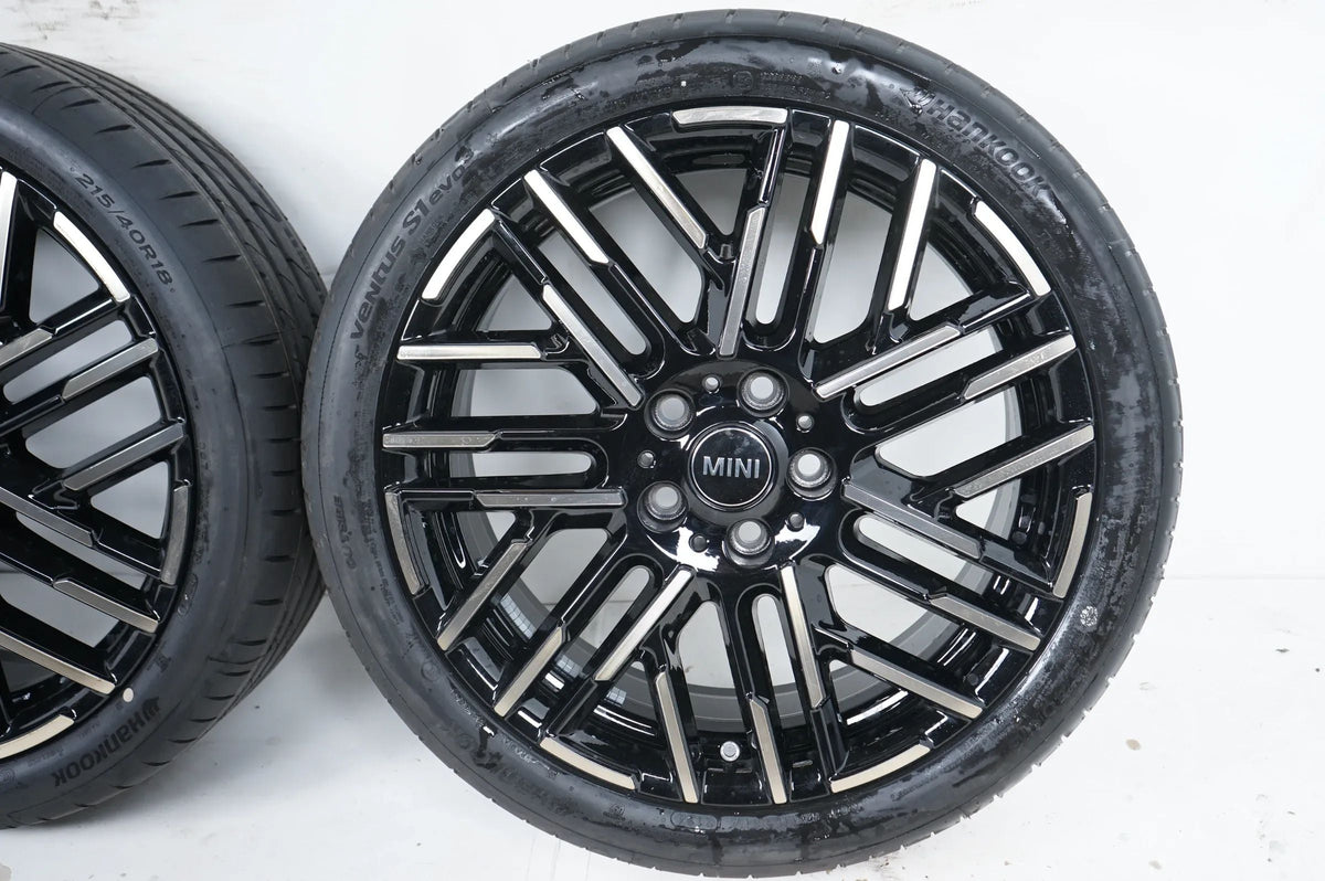 Neu MINI F65 F66 F67 Winterräder mit neuen Winterreifen 215 40 18 Zoll 959 5A3E640