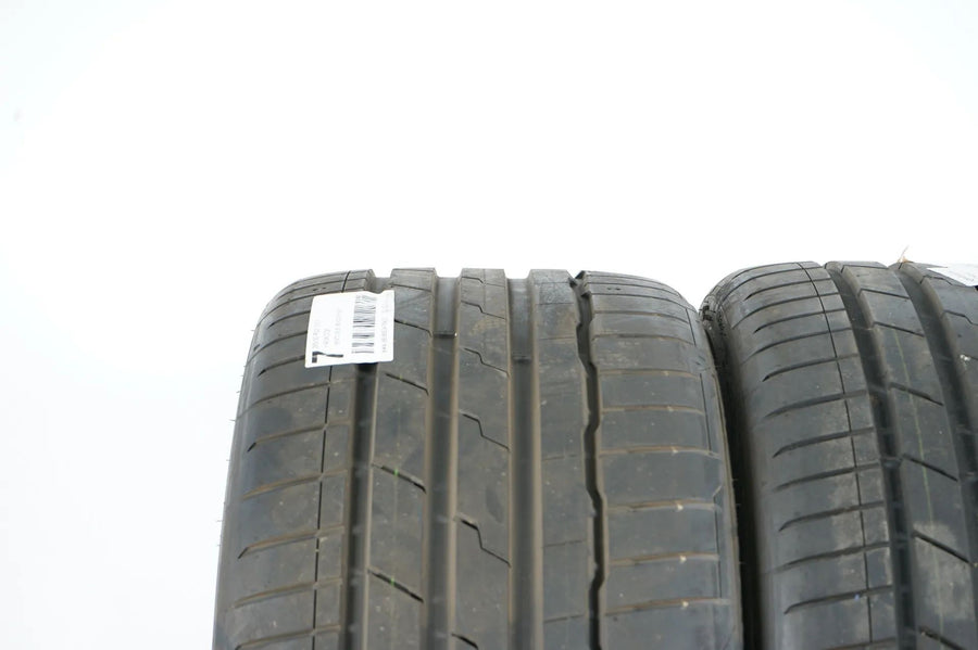 2 x DEMO Sommerreifen Hankook 285 30 22 Zoll DOT23 AO