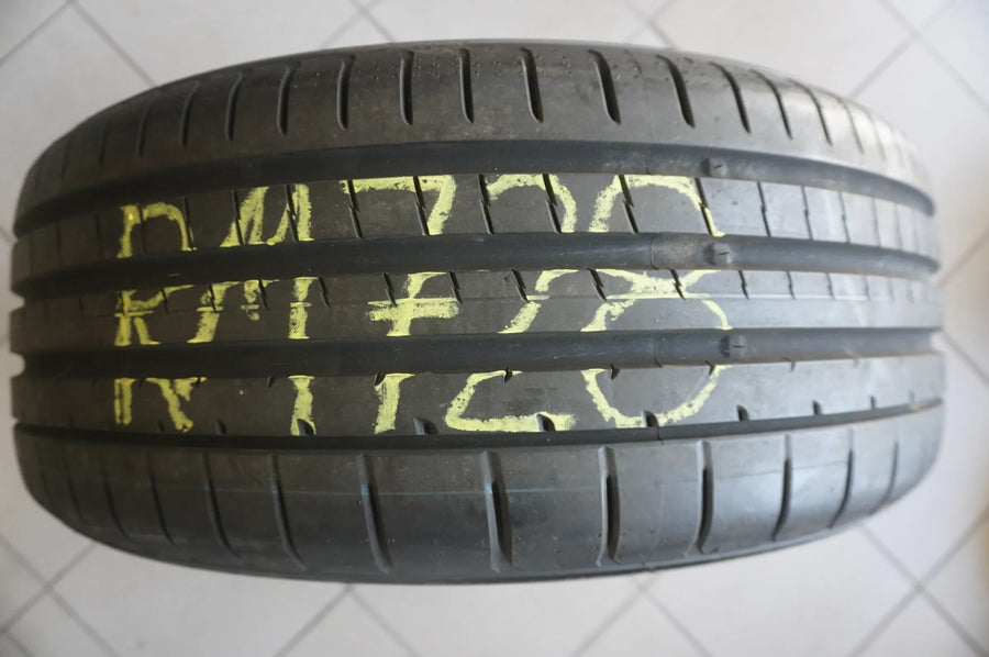 235 50 ZR19 R19 99Y Sommerreifen Yokohama AdvanSport V107 MO1 2021 7mm