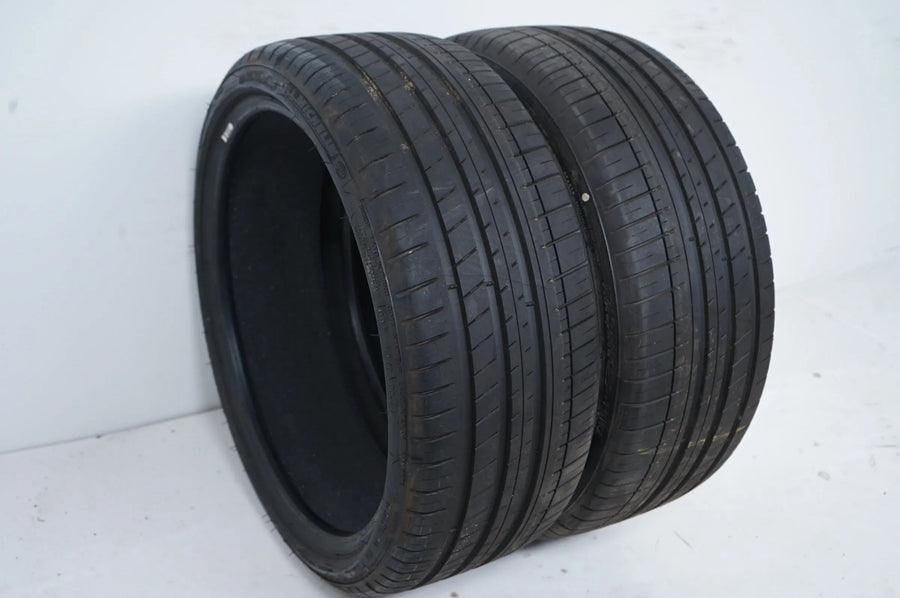 2x Demo Sommerreifen Michelin 245 35 20 Zoll DOT22 MOE Bmw* RFT