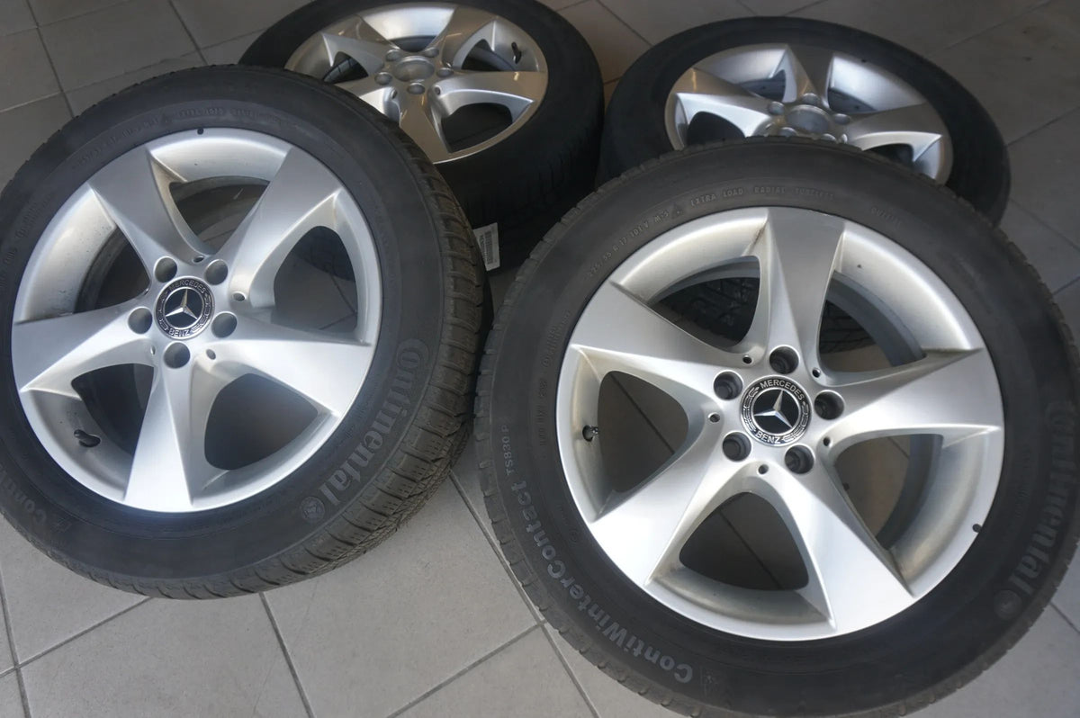 Original Mercedes V-Klasse Vito W447 17 Zoll Alufelgen A4474012200 Winterreifen Detail view 2