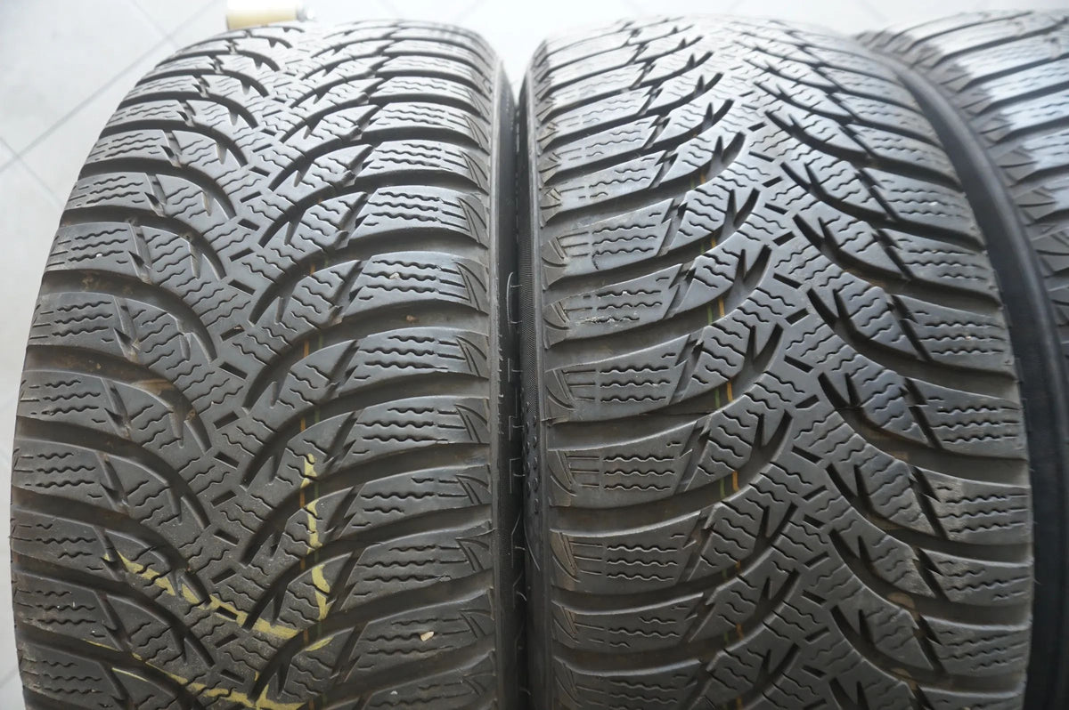 Hyundai i30 PD Kia Ceed CD Stahl Felgen Winterreifen Winterräder 205 55 R16 Vue détaillée 4