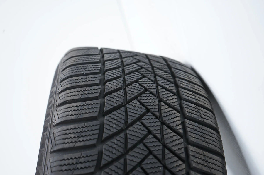 VW Golf Skoda Octavia Winterräder Winterreifen 225 45 17 Zoll 8mm