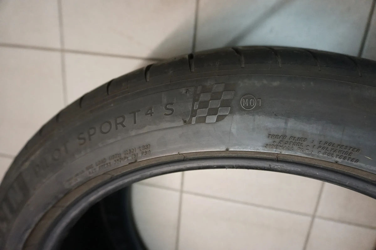 1 X 325 35 ZR22 R22 114Y Sommerreifen Michelin Pilot Sport 4S MO1 2021 5,5mm Detailansicht 4