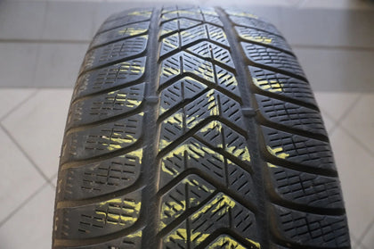 1 X 235 60 R18 103H Winterreifen Pirelli Scorpion Winter MO 2018 5mm