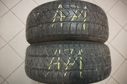 2 X 215 55 R17 94H Pneus hiver Pirelli SottoZero 3 2018 4mm