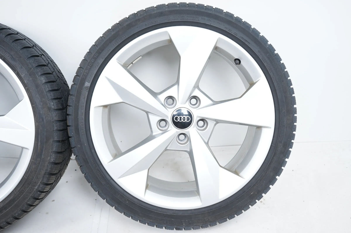 Audi A3 8Y Pneumatici invernali ruote invernali 225 40 18 pollici 8Y0601025j Visualizzazione dettagliata 7