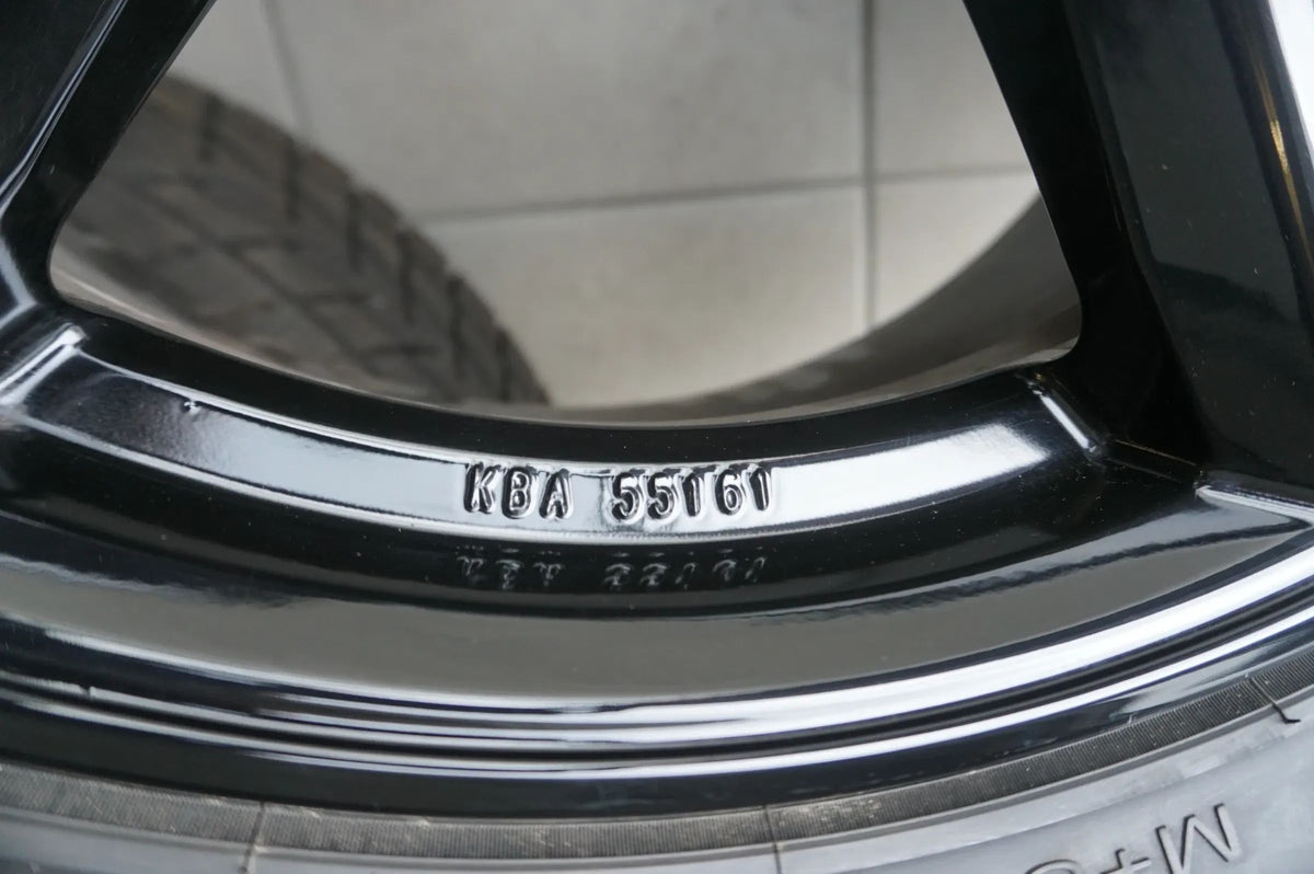 BMW 5er G60 G61 18 Zoll Alufelgen Winterräder Winterreifen 225 55 R18 2024 8mm Detail view 4